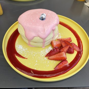 Burnt Crumbs - strawberry souffle pancake - New American Near Me - Irvine, California