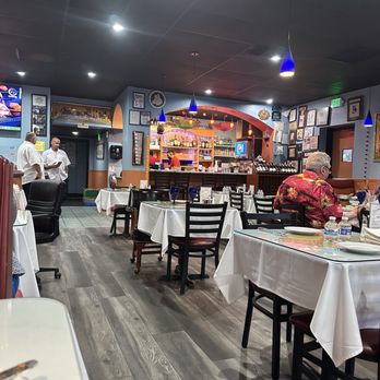 India Kabab & Curry - Dining area - Indian Near Me - Reno, Nevada India Kabab & Curry - Dining area - Indian Near Me - Reno, Nevada