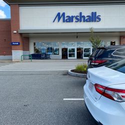 Marshalls - Front of the store
