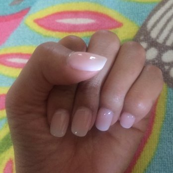 Sweet Paradise Nails - Ombré pink and white dip powder - Nail Salons Near Me - Long Beach, California