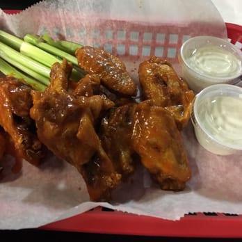 Rick's Crab Trap - Crispy Buffalo wings and Blackened Grouper - Bars Near Me - Fort Walton Beach, Florida Rick's Crab Trap - Crispy Buffalo wings and Blackened Grouper - Bars Near Me - Fort Walton Beach, Florida