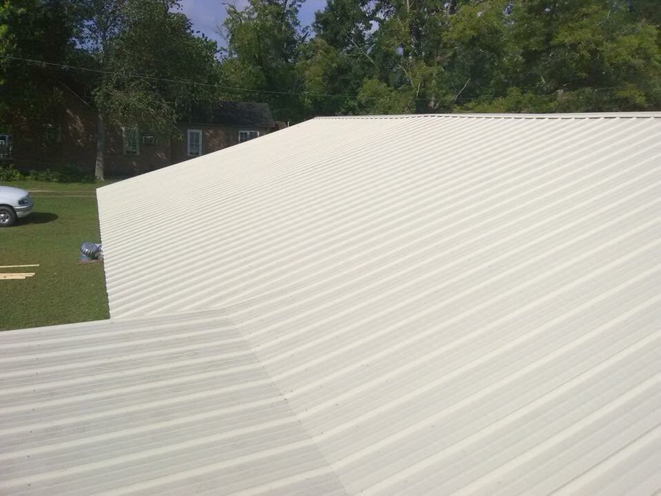 Slide of Leggett's Classic Roofing