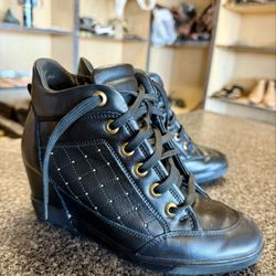 Jova's Shoe Repair - After. Harry is a miracle worker!
