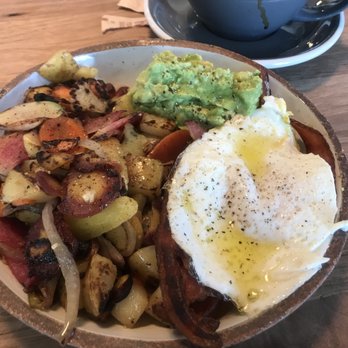 The Daily - Coffee & Tea Near Me - Charleston, South Carolina The Daily - Coffee & Tea Near Me - Charleston, South Carolina