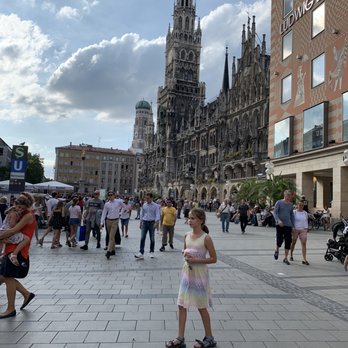 Neues Rathaus - Town Hall Near Me - Munich, BY Neues Rathaus - Town Hall Near Me - Munich, BY