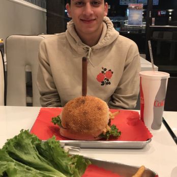 Casper Burger & Escalope - Burgers Near Me - Sterling Heights, Michigan