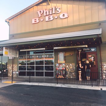 Phil's BBQ - Amazing Phil 's BBQ! - Barbeque Near Me - Santee, California Phil's BBQ - Amazing Phil 's BBQ! - Barbeque Near Me - Santee, California