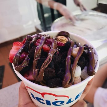 ICICLES - Teas me with Nutella, strawberries, brownie bites, and mochi - Desserts Near Me - San Francisco, California ICICLES - Teas me with Nutella, strawberries, brownie bites, and mochi - Desserts Near Me - San Francisco, California