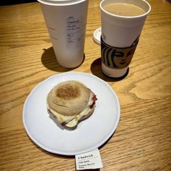 Starbucks - Coffee & Tea Near Me - Carlsbad, California