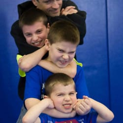 South Jersey Brazilian Jiu-Jitsu - A family that trains together stays together!!