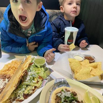 Taqueria Chungas - Al pastor quesadilla and steak tacos - Mexican Near Me - Herriman, Utah
