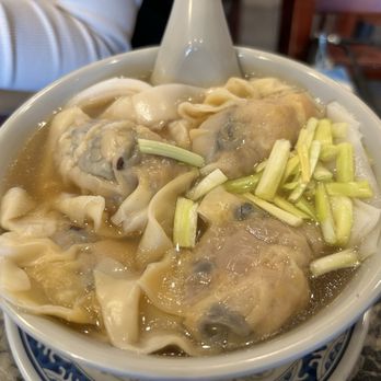Kenny's Noodle House - Cantonese Near Me - Portland, Oregon Kenny's Noodle House - Cantonese Near Me - Portland, Oregon