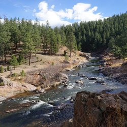 Lone Rock Campground - Stunning hikes!