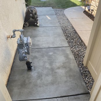 Falcon Hardscapes - Walkway - General Contractors Near Me - Beaumont, California