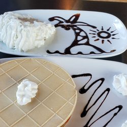 La Colombiana Restaurante - Torta cuatro leches y obleas
