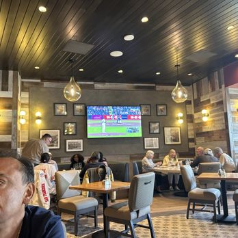 Good Times Cafe - Picture of the dining room - American Near Me - Cabazon, California