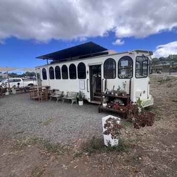 Crema - Exterior - Coffee & Tea Near Me - Makawao, Hawaii