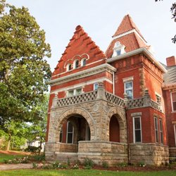 Parker House Bed and Breakfast - Parker House Bed and Breakfast  Anniston, Alabama