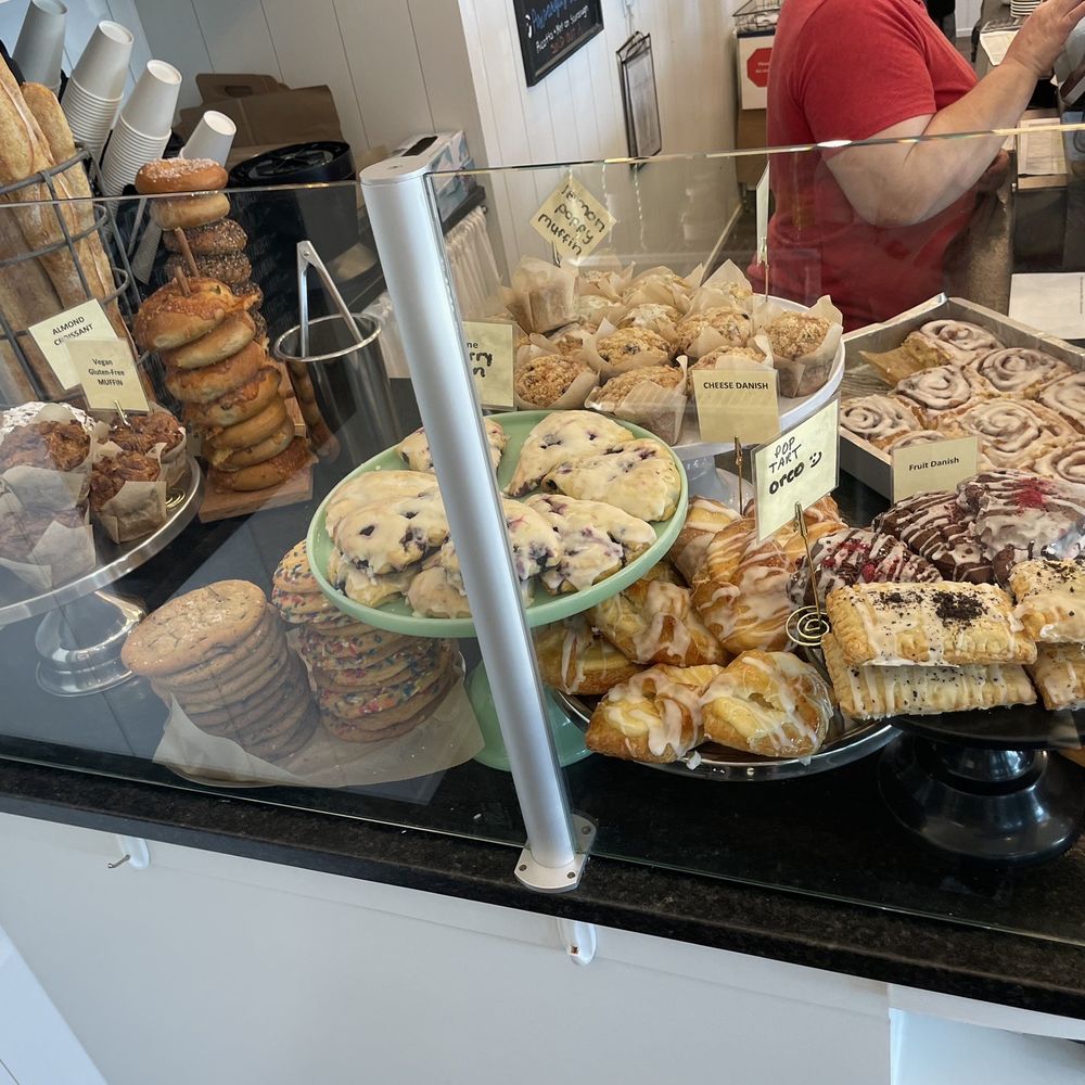 Black Bear Bread - Bakeries Near Me - Miramar Beach, Florida