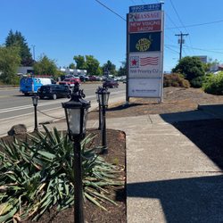Lemonnade Milwaukie - Parking in the Back!