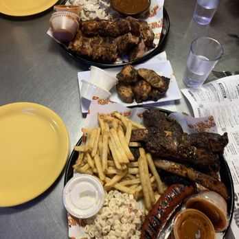 Phil's BBQ - Barbeque Near Me - San Diego, California Phil's BBQ - Barbeque Near Me - San Diego, California