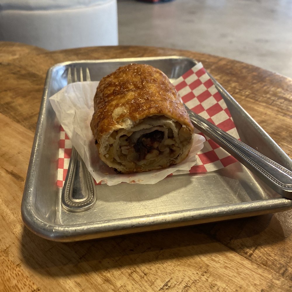 Round Bird Coffee - Cherry streusel - Coffee & Tea Near Me - Jacksonville Beach, Florida Round Bird Coffee - Cherry streusel - Coffee & Tea Near Me - Jacksonville Beach, Florida