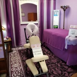 Metamorphosis Massage Therapy & Doula Care - Walk-in welcome for Seated Massage $1/minute
