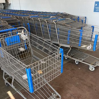 Walmart Supercenter - So much trash - Department Stores Near Me - Waynesville, North Carolina Walmart Supercenter - So much trash - Department Stores Near Me - Waynesville, North Carolina