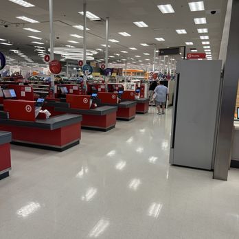 Target - 11 years later... - Department Stores Near Me - Visalia, California Target - 11 years later... - Department Stores Near Me - Visalia, California