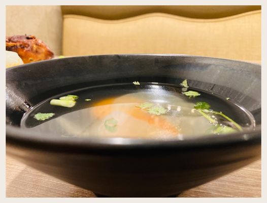 Pho Ngoon by null