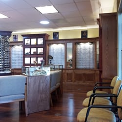 Advanced Eyecare Optometry - Glasses display