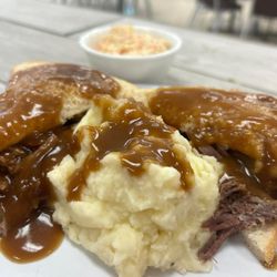 Hometown Delights Cafe & Cakes - Hot Roast Beef Sandwich