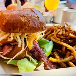 Izzy's Comfort Kitchen - The delicious Peach Bourbon BBQ Burger