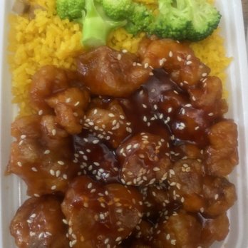 China Inn - Sesame chicken with pork fried rice and broccoli - Chinese Near Me - Indianapolis, Indiana