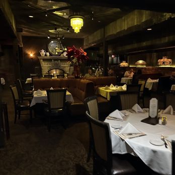 Mancy's Steaks - dining room with fireplace - New American Near Me - Toledo, Ohio