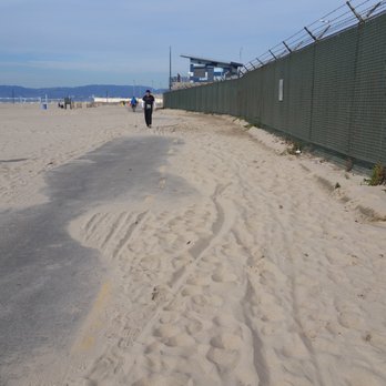 Dockweiler State Beach - 2016-12-26 - Beaches Near Me - Playa Del Rey, California Dockweiler State Beach - 2016-12-26 - Beaches Near Me - Playa Del Rey, California