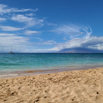 Maluaka Beach - Beaches Near Me - Kihei, Hawaii