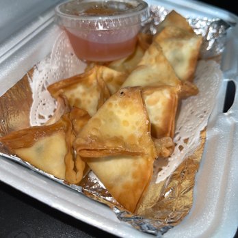 Basil Thai Cooking - Crab Rangoon - Thai Near Me - Arcadia, California