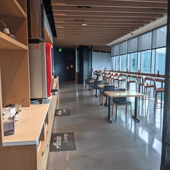 Alaska Airlines Lounge - Bar style seating - Airport Lounges Near Me - San Francisco, California Alaska Airlines Lounge - Bar style seating - Airport Lounges Near Me - San Francisco, California