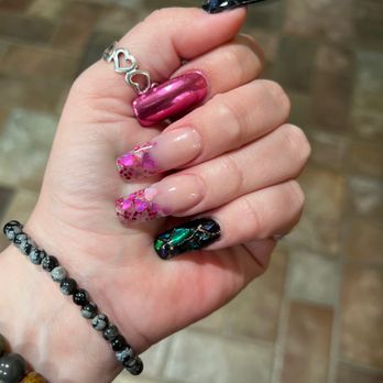 Bernardo Nails - Nail Salons Near Me - San Diego, California