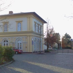 Neustadt Holstein BAHNHOFan Infrastrucuture Projekt of the Past