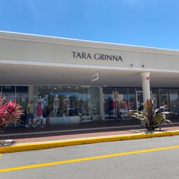 Exterior outside entrance of Tara Grinna - Manalapan, Florida Exterior outside entrance of Tara Grinna - Manalapan, Florida