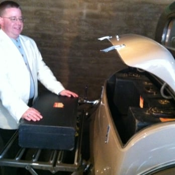 Franklin Auto Museum - Museums Near Me - Tucson, Arizona