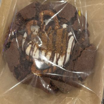 Broken Coffee - Spring Mountain - smores cookie - Coffee & Tea Near Me - Las Vegas, Nevada