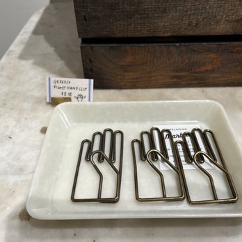 Yoseka Stationery - Hand clip - Cards & Stationery Near Me - Brooklyn, New York Yoseka Stationery - Hand clip - Cards & Stationery Near Me - Brooklyn, New York