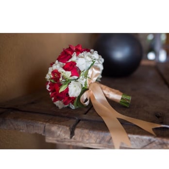 Floral Sensations - Robert and his dream did such a great job with our flowers. They were VERY FRESH and everything I wanted. - Florists Near Me - Riverside, California Floral Sensations - Robert and his dream did such a great job with our flowers. They were VERY FRESH and everything I wanted. - Florists Near Me - Riverside, California
