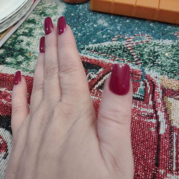 Rose's Nails - Refill and new nail polish color - Nail Salons Near Me - Coventry, Rhode Island