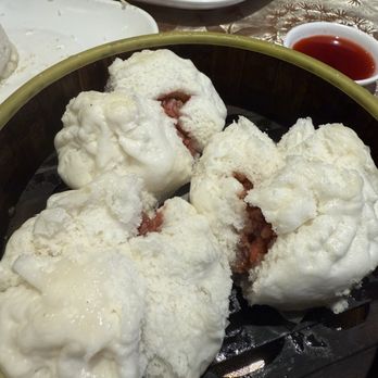 Jade Dynasty Seafood Restaurant - Char Siu buns - Dim Sum Near Me - Honolulu, Hawaii