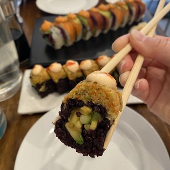 Beyond Sushi - Spicy Mang Roll - Sushi Bars Near Me - New York, New York Beyond Sushi - Spicy Mang Roll - Sushi Bars Near Me - New York, New York