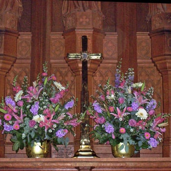 Botanical Expressions - Altar flowers for funerals or weddings - Florists Near Me - Flourtown, Pennsylvania